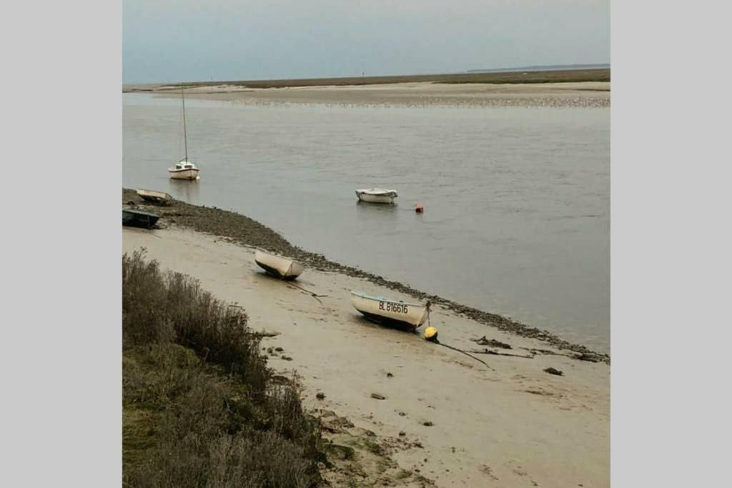 Gite A Bon Port Abbeville 5 Personnes Exterior foto